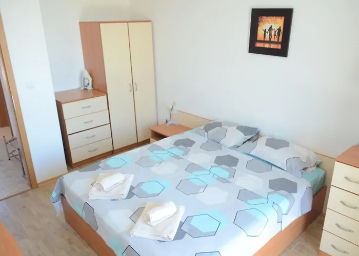 любимото синьо в Appartement Sinemoretz