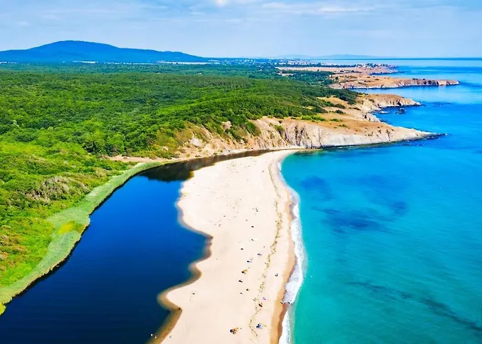 아파트 любимото синьо в 시네모레츠