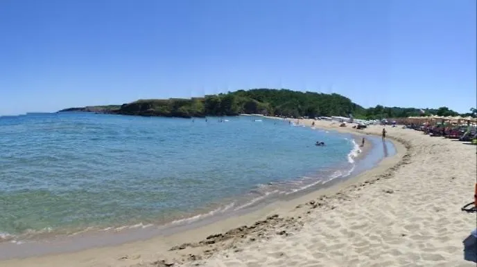 любимото синьо в *